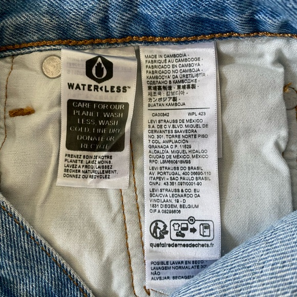 Levi's Women's 501™ High-Rise Straight
Jeans - Lane Change 29 - Picture 3 of 7